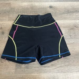 Buffbunny wave short